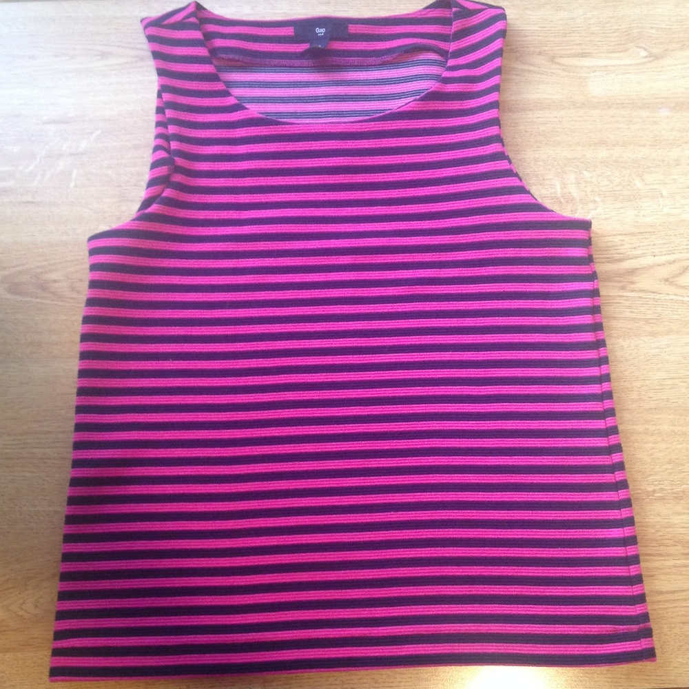 (4/$10) gap navy and pink striped sleeveless top